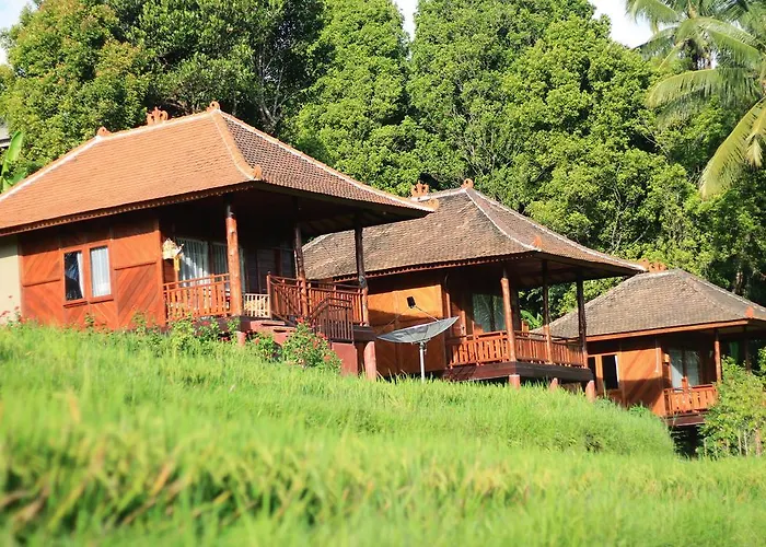 Guest house Duwur Kukusan 2*